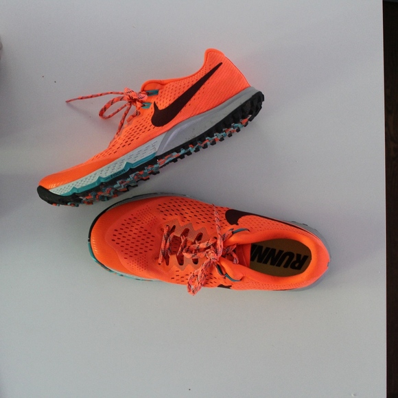 fluorescent orange nike shoes